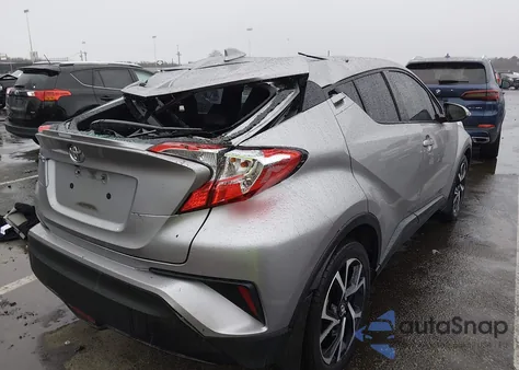 2018 Toyota C-Hr Xle Premium z USA, uszkodzony, nr VIN NMTKHMBX6JR020947